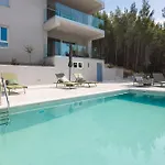 Alta Mare - With Pool Apartment *