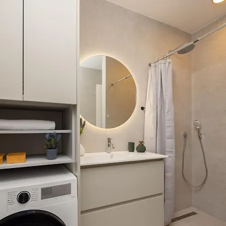 Alta Mare - With Pool Apartment