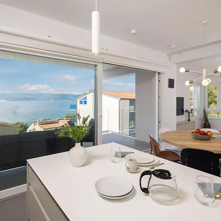 Alta Mare - With Pool Apartment *